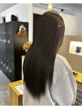 ギッシュ イオン小牧店(guiches) 【うるツヤカラー】ブルーブラック