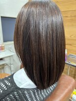 リーク(LEEK)&nbsp;メテオでつくるオトナストレートヘア