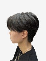 クオリス 上板橋店(QUALIS)&nbsp;黒髪韓国風◎センターパートで大人爽やかマッシュ