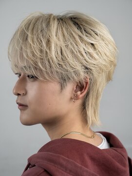 オーシャントーキョーオーバー 渋谷(OCEAN TOKYO OVER) 韓国ヘアニュアンスコンマバングセンターパートフェザーパーマ