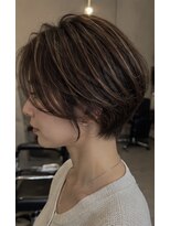 アッシュ 二子玉川店(Ash)&nbsp;丸み若見えショート白髪ぼかし脱白髪染め30代40代50代60代