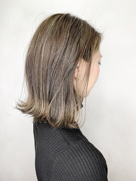 オースト ヘアー ステラ 新宿店(Aust hair Stella) 外ハネロブ☆ハイライト×ペールグレージュ【KJ】