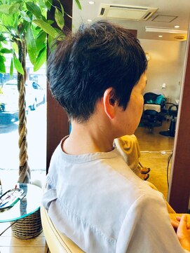 ア フロウト(a float) ミセスベリーショート