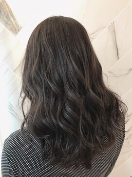 ジーナ 銀座中央通り(Zina) 【Zina 銀座中央通り】透明感×暗髪アッシュグレージュ