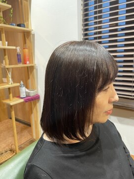 ベルード(bellood) 艶のある顔周りレイヤースタイル