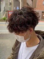 ザ サードヘアー 津田沼 (THE 3rd HAIR) 波巻きパーマ　刈り上げマッシュ