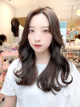 アフロートリノ(AFLOAT Leino) 【佐々木友絵】20代30代40代◎小顔レイヤースタイル