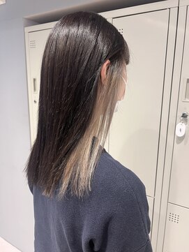 シカ 神戸三宮元町店(Cica) ホワイトベージュ ハイトーン インナー ブリーチ 三宮 神戸