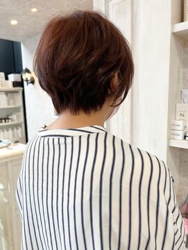 キャアリー(Caary) 福山市美容室Caary人気 夏ヘアふわっとショートスタイル