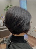 ショートボブ