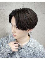 アレス バイ シカ 神戸三宮元町店(ALLES by Cica)&nbsp;神戸／三ノ宮／元町メンズサロンナチュラルセンターパート