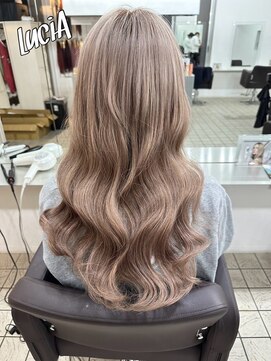 ルシア 京都四条河原町烏丸(LuciA) 【レミー100%/54cm】ブリーチカラー×シールエクステ