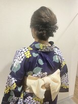 グラット(grAt)&nbsp;【ももこ】アップスタイル×浴衣着付け