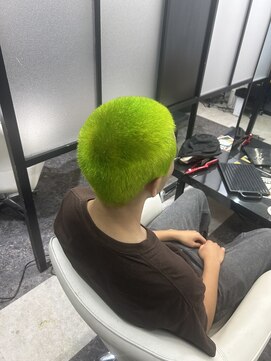 モノ アンド イニ(Mono & inni) 【大地】BUZZ CUT×Neon lime green