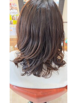 ヘアスタジオブービー エアリーミディ