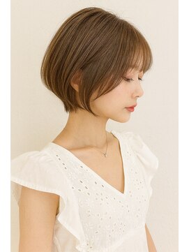 ショートレイヤー　ハイライト　ブリーチ　白髪ぼかし