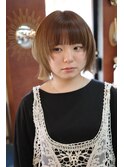 髪質改善ミルクティーベージュ顔まわりレイヤーカットウルフボブ