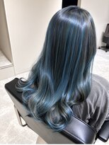 ロダ ヘアー(RODA hair)&nbsp;艶めくネイビーブルーロング