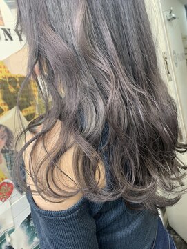 トロニー(TLONY) 渋谷TLONY エクステパープルグレー　stylist/miaki