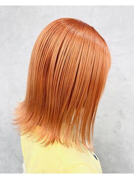 ラックスビー オオサカ  梅田茶屋町店(LUXBE OSAKA) 切りっぱなしタンジェリン♪