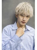小久保styleインディゴブルーホワイティアッシュアンニュイヘア