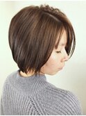 大人可愛い前下がりショートボブ丸みショートアッシュカラー