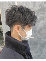 コロ(COLO)&nbsp;【COLO 吉祥寺】 メンズカット スパイラルセンターパート