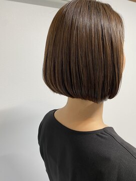 メルシー(merci.) 似合わせカット／ぷつんとボブスタイル