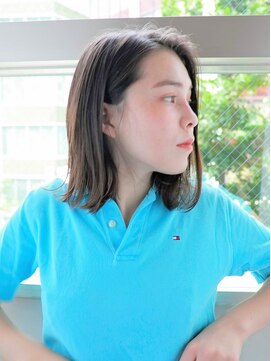 ルティア(Lutia) ナチュラル縮毛矯正で切りっぱなしボブ