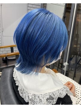 イキプラスディードットログ 大和八木駅前店(ikii+D.Log) ブルーカラー　ブリーチ　ダブルカラー　奈良　大和八木