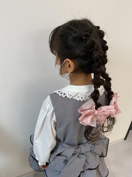 ラシル バイ レストプラス(racil by rest plus) 卒園式♪ポンポン三つ編み！