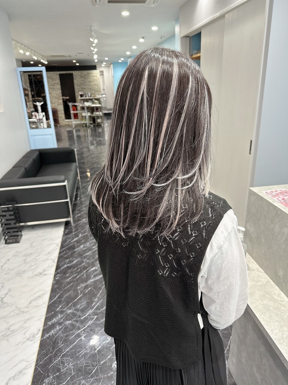 ブラック×ホワイトシルバー#シールエクステ#ハイライト#柏:L179815383 ブラック×ホワイトシルバー#シールエクステ#ハイライト#柏:L179815383
