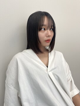 シスタ 二子玉川(SiSTA) ロブ/顔まわりカット/黒髪/髪質改善トリートメント