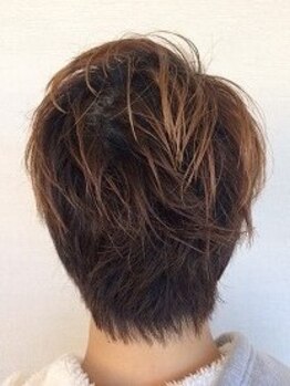 インブルーム(in bloom)の写真/【Men’sカット+シェービング・眉カット￥4400】カジュアルスタイルでON/OFF自由なヘアをご提案！