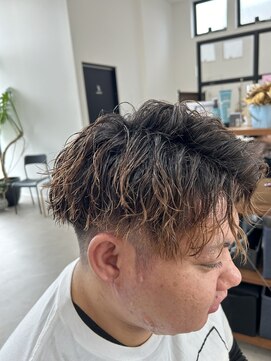 トルペヘアデザイン(Tolpe hair design) メンズカットツイストスパイラルパーマ波巻きパーマ