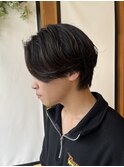 【メンズstyle】黒髪韓国センター分けパーマ
