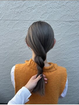 シフ(sif.) 20代30代透明感ハイトーングレージュ