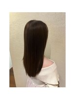 エルサフィロ キタハマ(el zafiro kitahama)&nbsp;20×30×40代×似合わせカット×オリーブグレージュ×ツヤ髪ケア