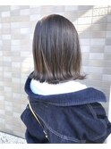 グレージュ × ボブ