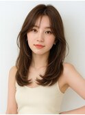 オリーブグレージュ レイヤーカット 顔周りカット 韓国ヘア 20代