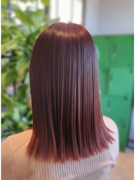 肌映え効果抜群◎暖色系ロゼブラウンで魅せる美髪