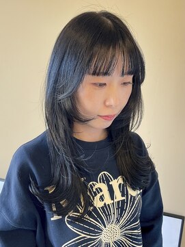 ロングレイヤー×透明感暗髪