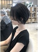 30代/40代/50/60/トップのボリューム/後頭部の丸み/ショートボブ