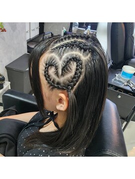 エステラ(ESTELA) 体育祭気合いのコーンロウ