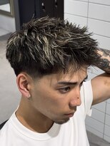 グルーマーズクレッジ 渋谷店(GROOMER/S CREDGE) men's/メンズ/刈り上げセンターパート/フェザーパーマ/渋谷