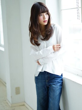 ジジ(GIGI) 小粋な脱力セミディ
