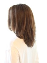 レウナ 外苑前(Reuna)&nbsp;【３０代・４０代・５０代】大人女性に人気のミディアムレイヤー