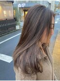 表参道/グレージュ/モテ髪/透明感/秋冬ヘア/ハイライト/