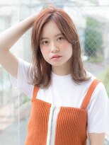 ルティア 池袋(Lutia) センターパートの大人カジュアルスタイル