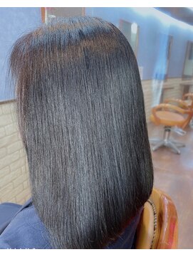 ユーガ(YU-GA) ミディアムボブ